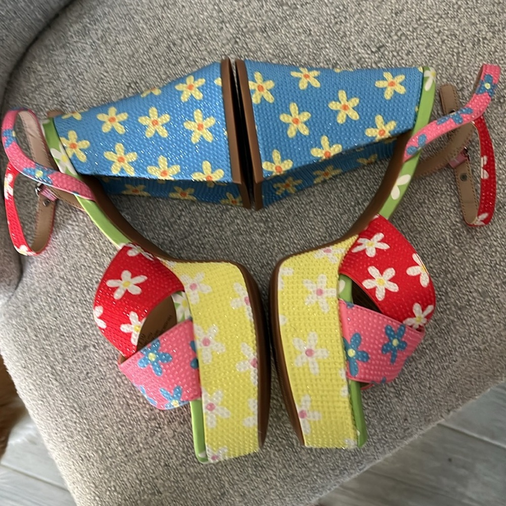 Gianni Bini Utli Mate floral rainbow rhinestone ankle strap platform sandals 8.5 - Picture 7 of 14